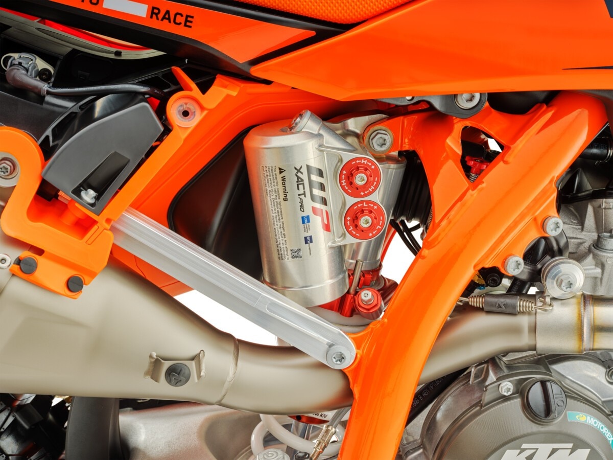 KTM presenta le nuove SX-F Factory Edition 2026